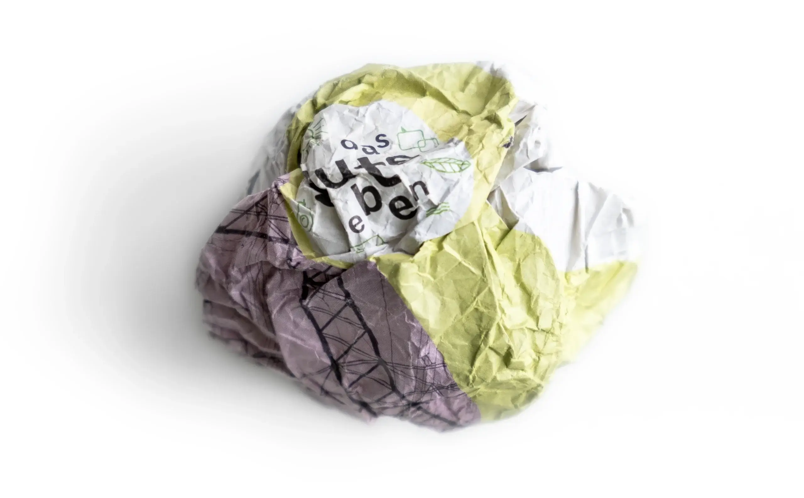 projekte-ksta-geknuelltes-papier